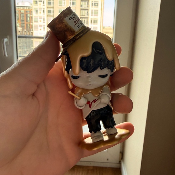 POP MART Other - POP MART x Hirono Reshape Series Confirmed Figure “Drowning”